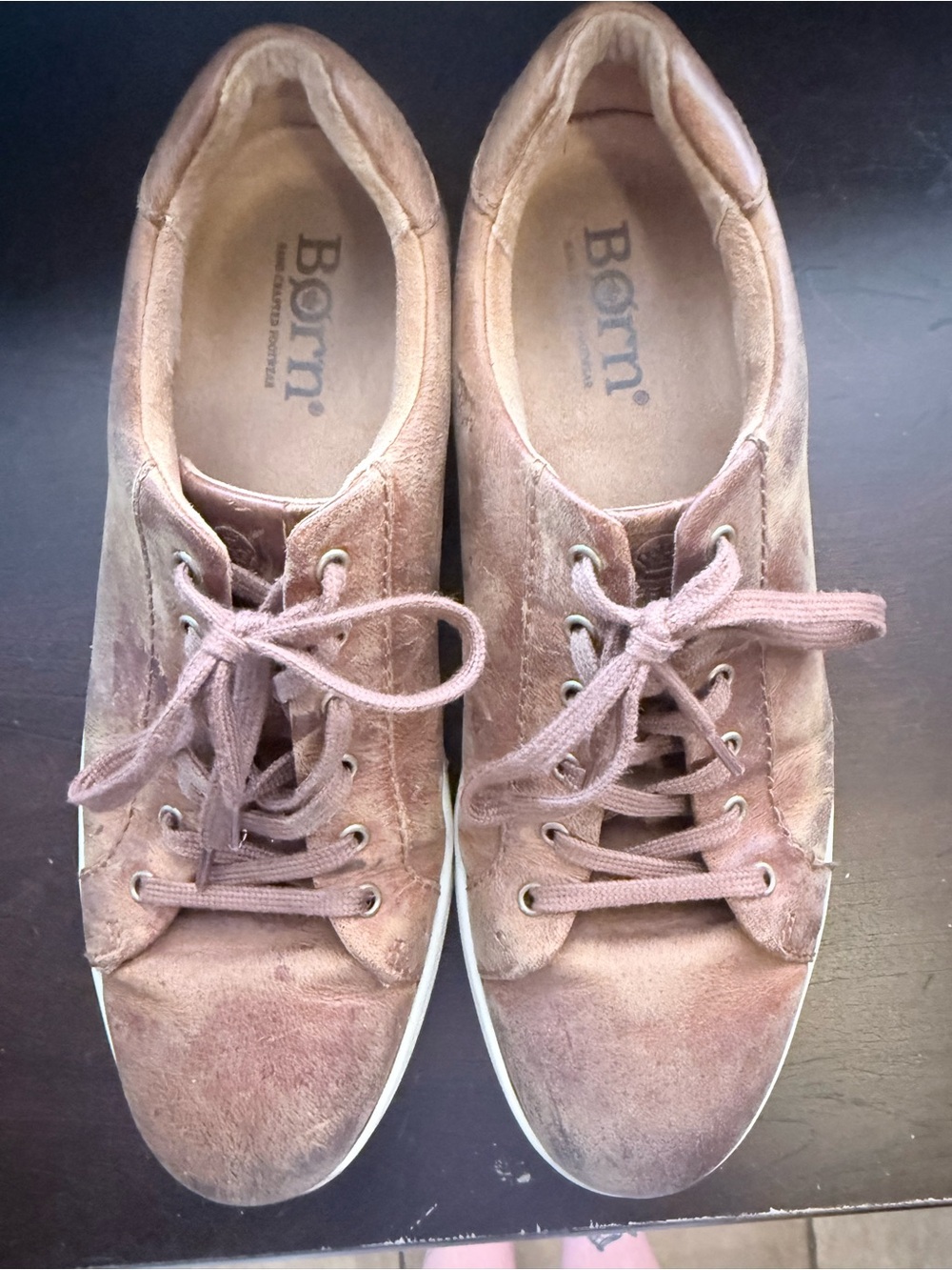 Born Allegheny Men’s Size 11.5 Tan Suede Leather Casual Sneakers